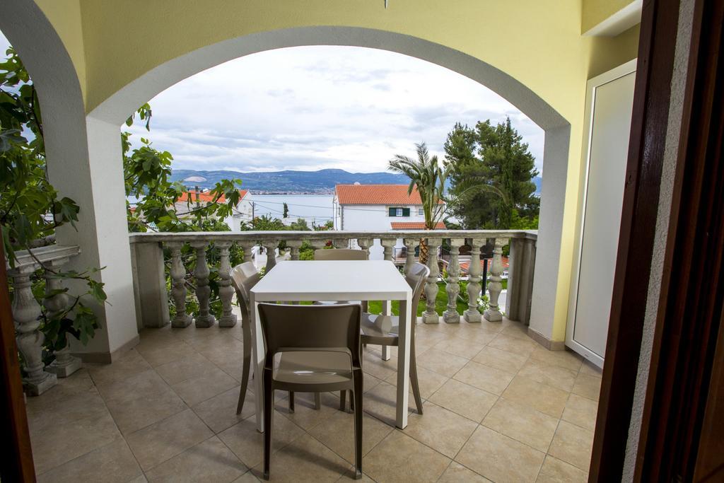 Apartments Bago Trogir Ngoại thất bức ảnh