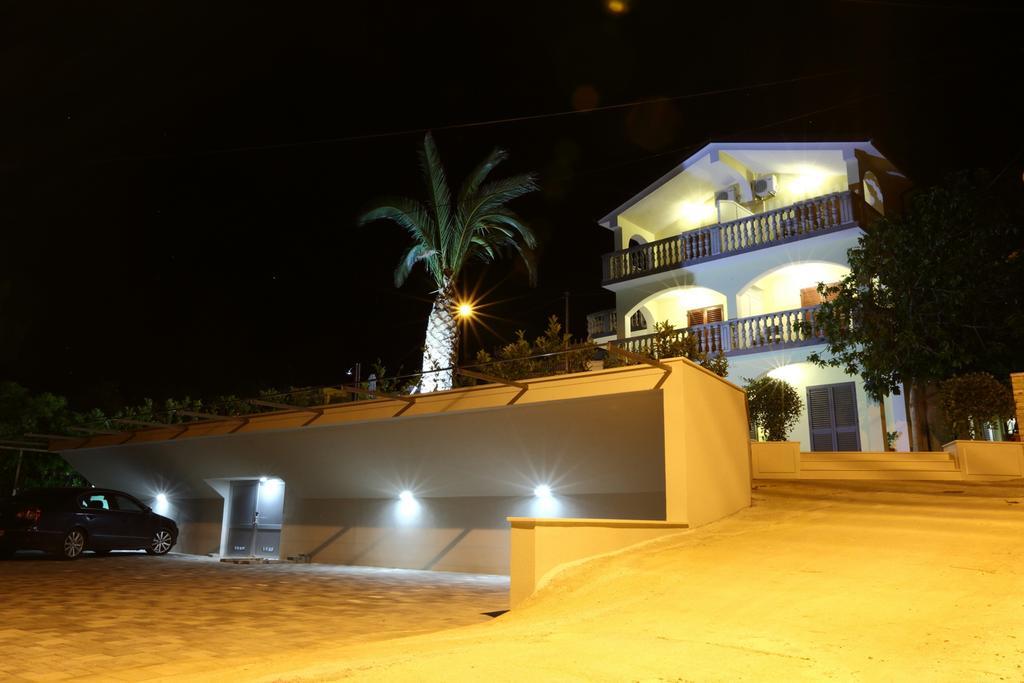 Apartments Bago Trogir Ngoại thất bức ảnh